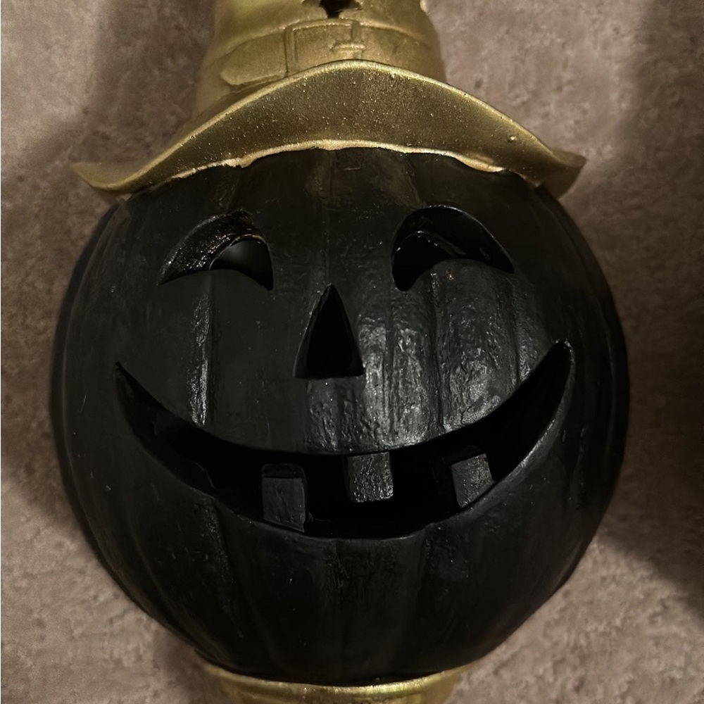 Pumpkin Head Jack O Lantern Witch Lamp Pedestals (2) - Picture 3 of 3